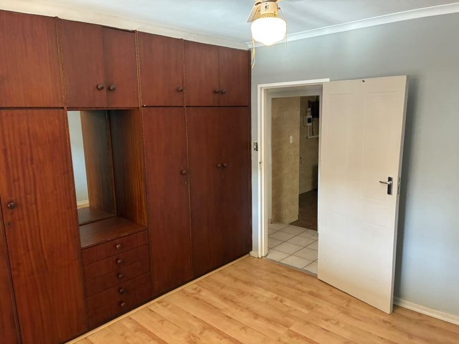 4 Bedroom Property for Sale in Fairy Glen Western Cape